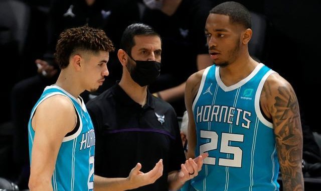 世界杯历史战绩-黄蜂何以取得梦幻开局？转换进攻无解两大新星蜕变